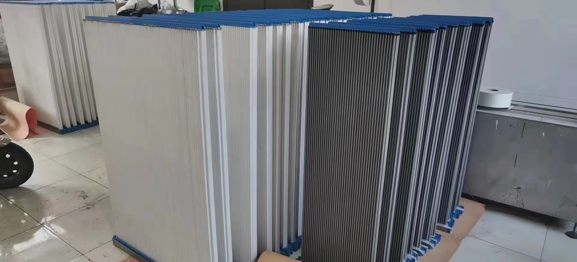 防靜電塑燒板濾芯的價格是多少?(圖2) 防靜電塑燒板濾芯的價格是多少?(圖2)