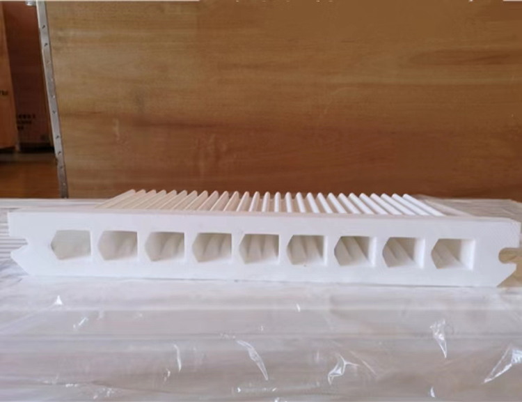 志新環保塑燒板除塵器的基本特點(圖1) 志新環保塑燒板除塵器的基本特點(圖1)